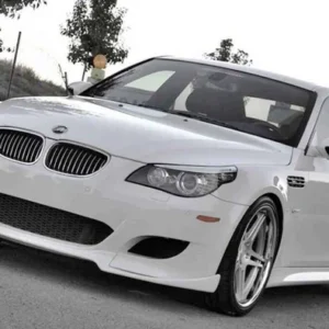 BMW E60 5 Serisi Ön Lip Flaplı Piano Black 2003-2010 Arası