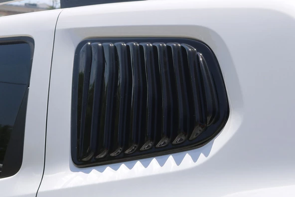 Dacia Duster Arka Kelebek Vent 2 Parça 2018-2024 Arası