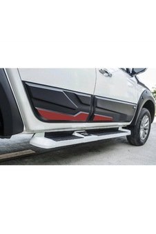 Mitsubishi L200 2015 Kapı Altı Dodiği Kapı Kaplama Büyük
