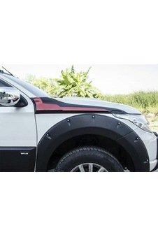 Mitsubishi L200 2015-2019 Çamurluk Üst Kaplama Siyah