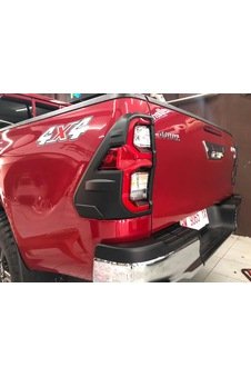 Ducki Hilux Revo 2020 ve sonrası Stop Çerçevesi