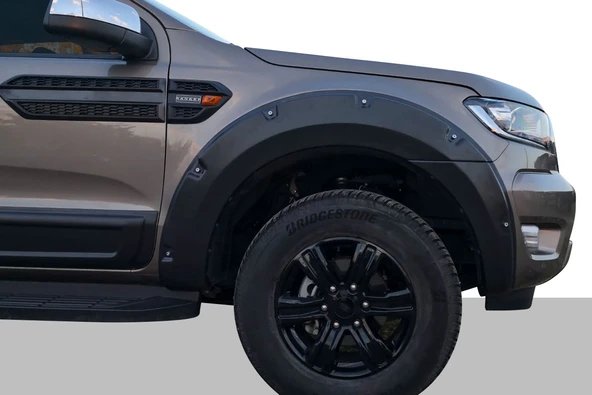Ford Ranger XLT Çamurluk Dodikleri Vidalı 6 Parça 2015-2022 Arası