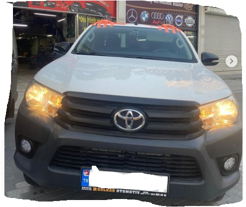 TOYOTA HİLUX ÖN KROM KORUMA
