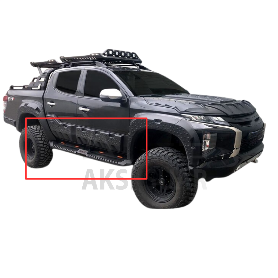 Mitsubishi L200 Kapı Kaplama Dodikleri Noktalı Model