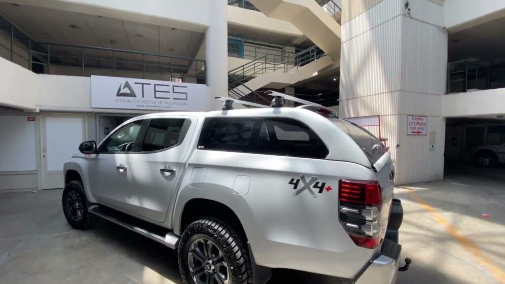 Mitsubishi L200 Camlı Kabin