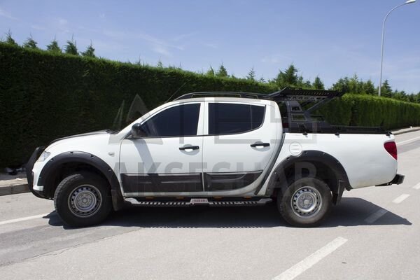 Mitsubishi L200 Dakar Yan Basamak Siyah V2 Işıksız 2006-2015 Arası