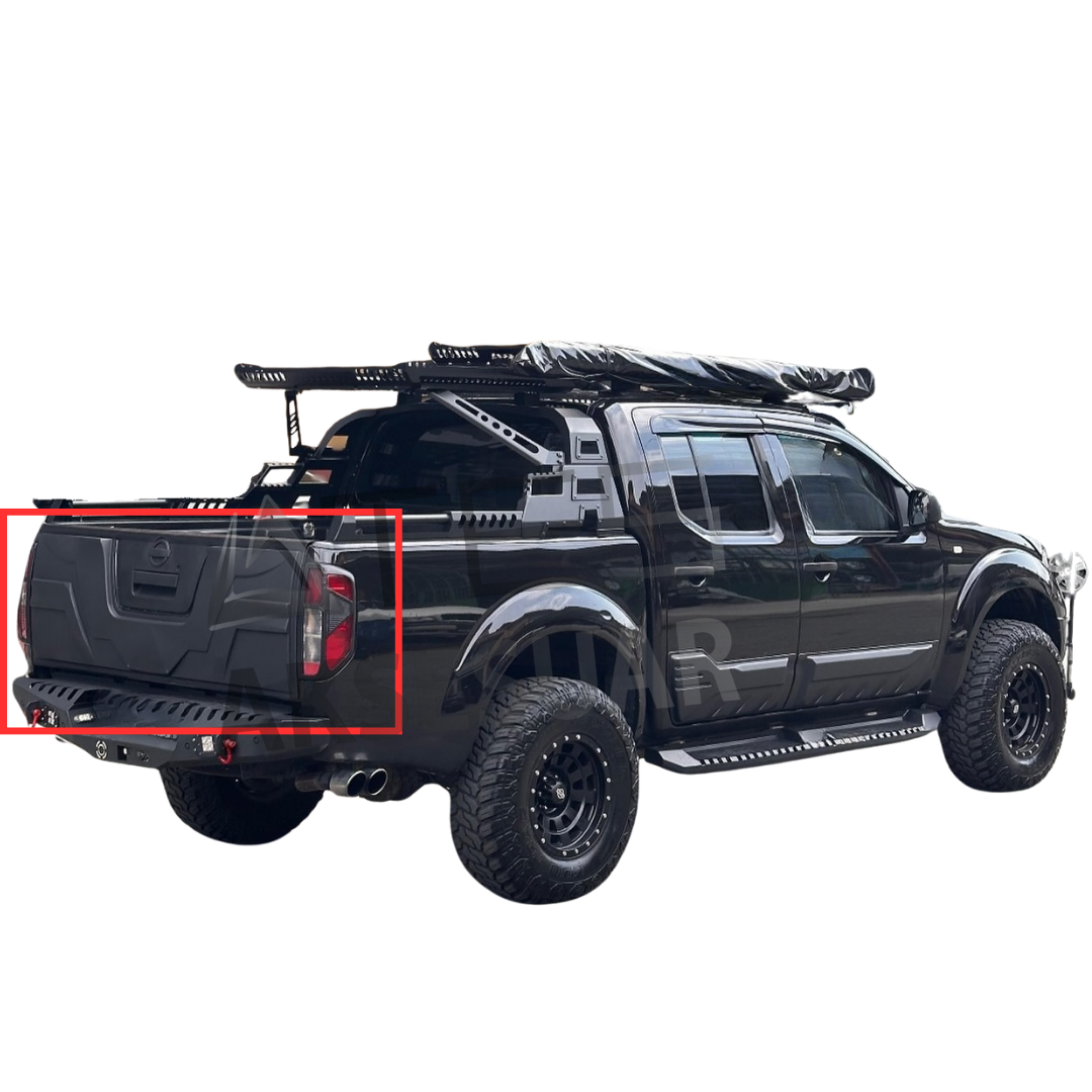 Nissan Navara Arka Bagaj Kapak Dodiği