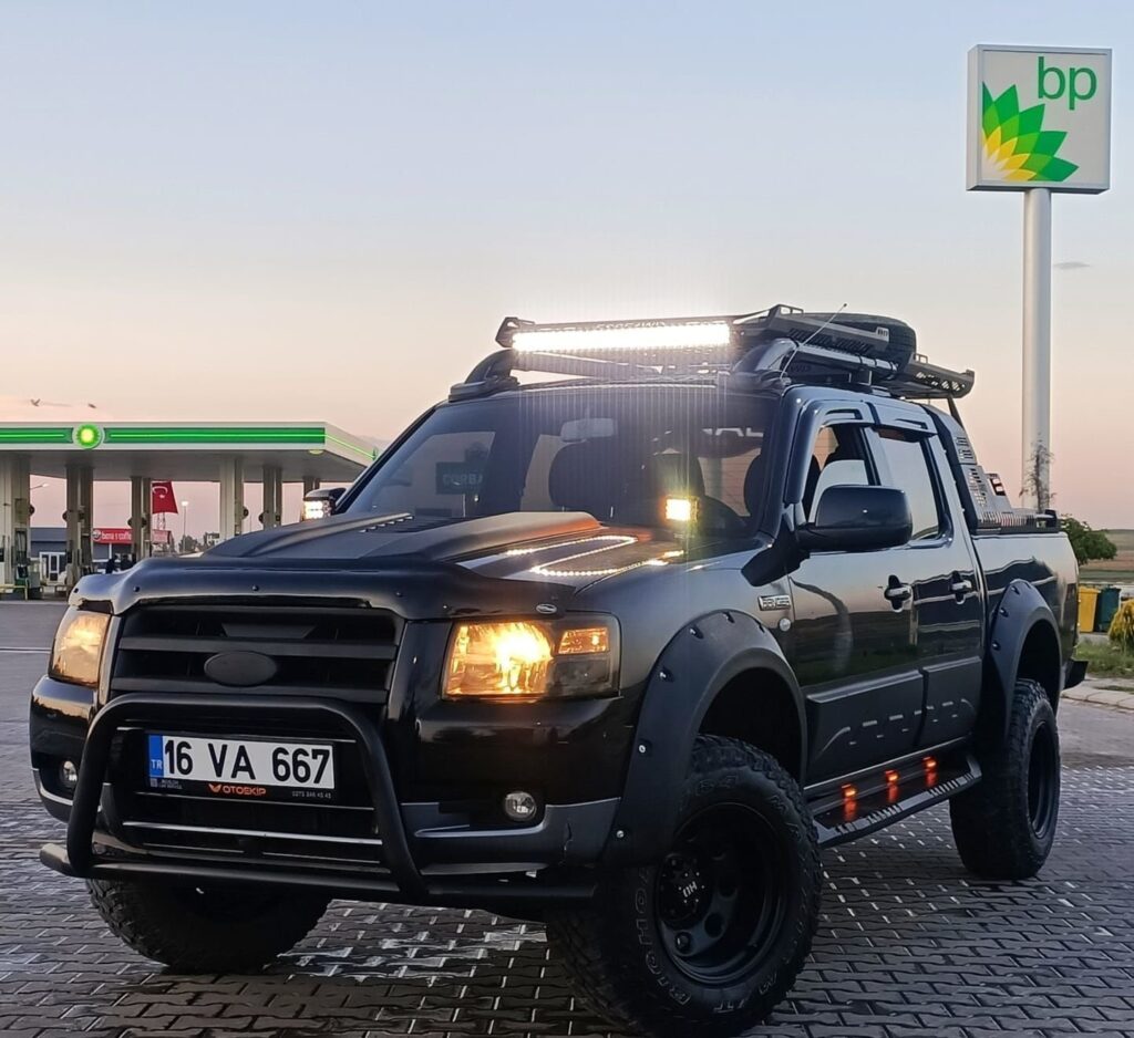 Ford Ranger 2011 Tavan Çıtası Siyah